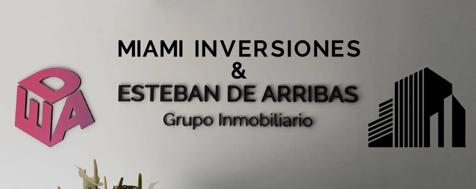 Miami Inversiones & Esteban de Arribas, Grupo Inmobiliario: el rótulo de nuestra oficina